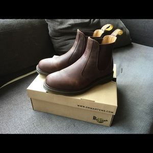 Dr Martens Chelsea Boots Size 9 Brown
